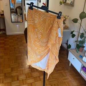 Bailey 44 Vibrant Orange and White Skirt